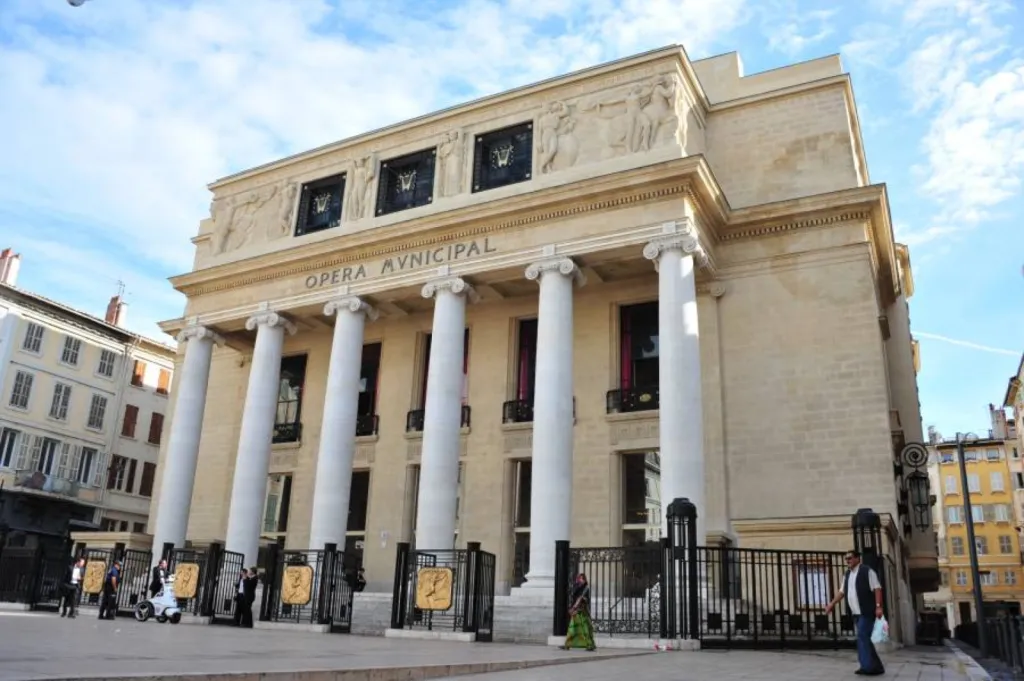 taxi marseille classe