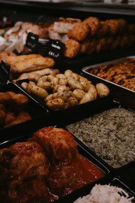 Nos plats traiteur artisanaux à Toulouse et Blagnac : pourquoi nous ne sommes pas un traiteur événementiel