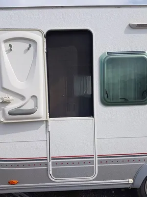 VENDU CARAVANE STERCKEMAN EVOLUTION 450CP