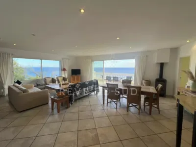 Maison 10 pièce(s) 7 chambre(s) 320 m² Les Issambres (83380)