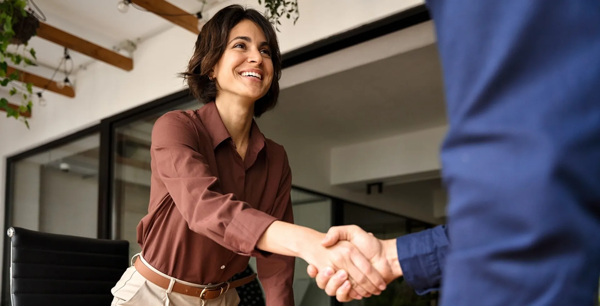 Samana : votre expert vérandas, pergolas et extensions sur mesure de fabrication 100% française à côté de Fréjus