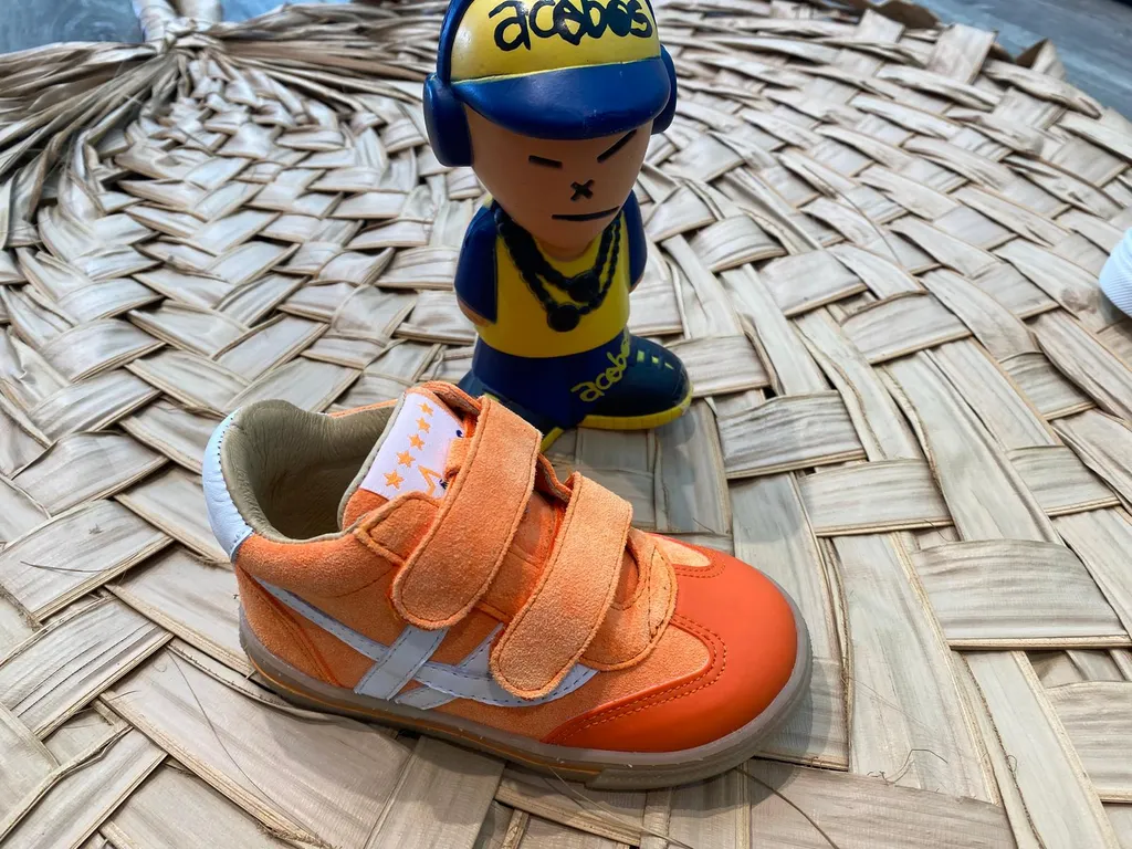 chaussure tennis bébé velco semelle souple à Libourne