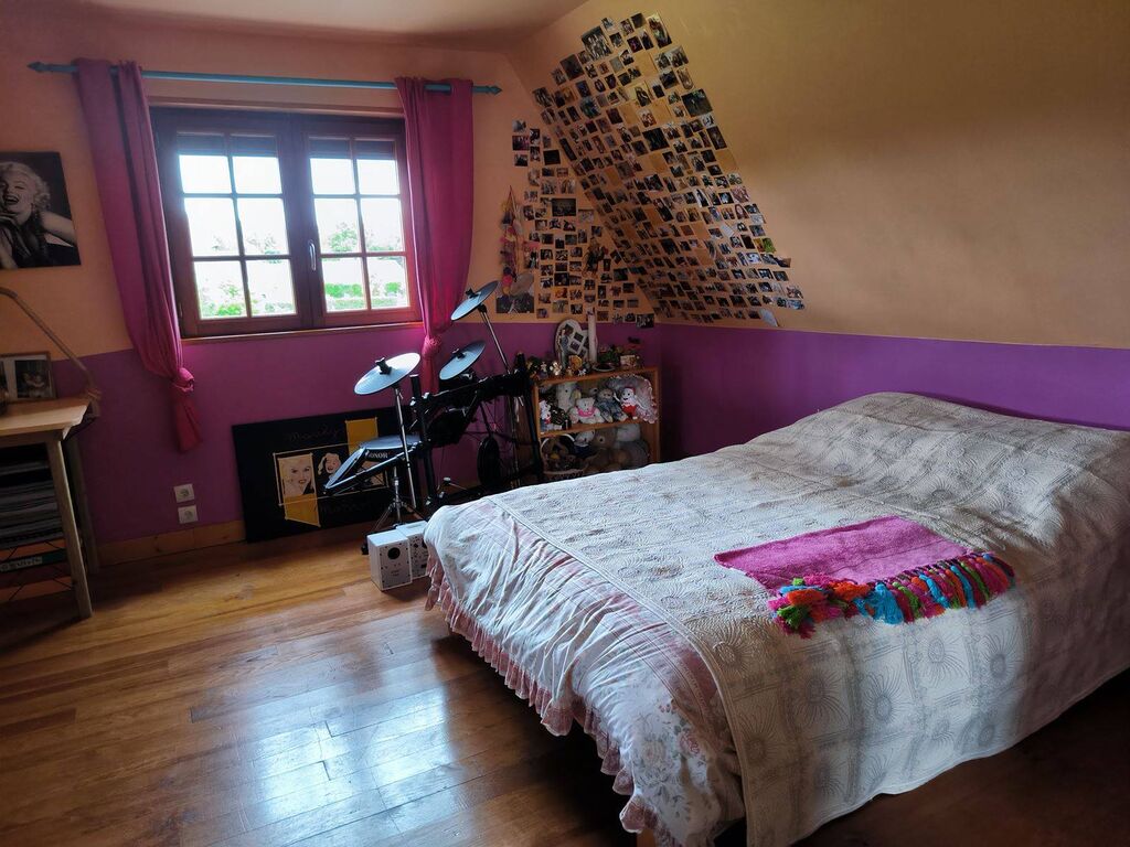 ACQUISITION – Charmante chaumière proche Honfleur (14600) sur un beau terrain avec dépendance