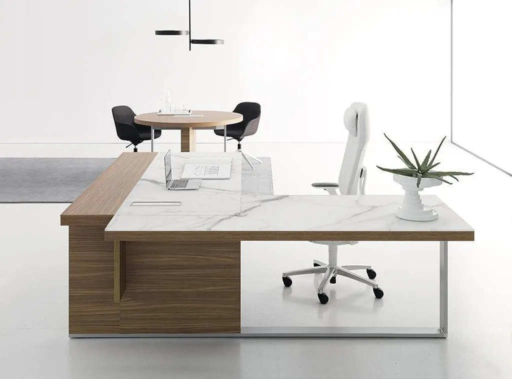 Achetez un bureau direction bois VIGO au design moderne à Nîmes