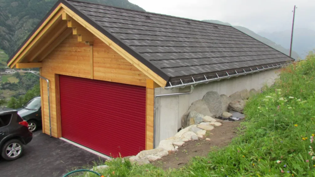 Tuile GERARD SENATOR à Grächen et Törbel en Suisse