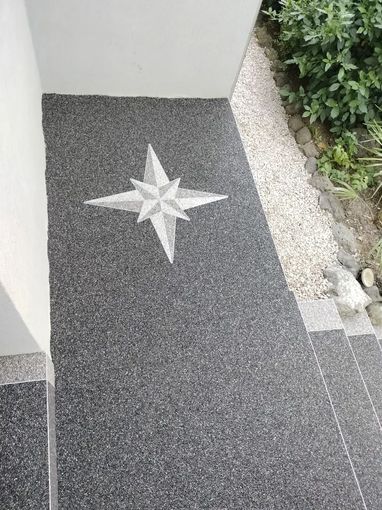 Rénovation d'un escalier en moquette pierre à Agde