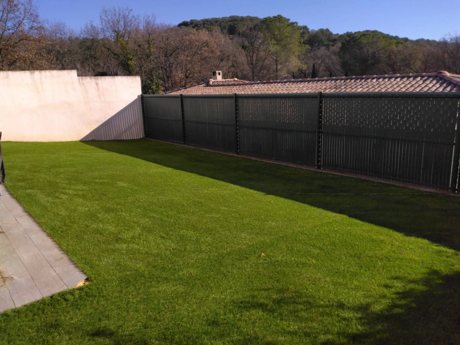 Pose de gazon synthetique Eguilles Pose de gazon synthetique Eguilles