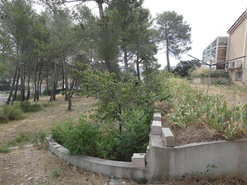 Maison traditionnelle 4/5 Roquefort La Bédoule en vente