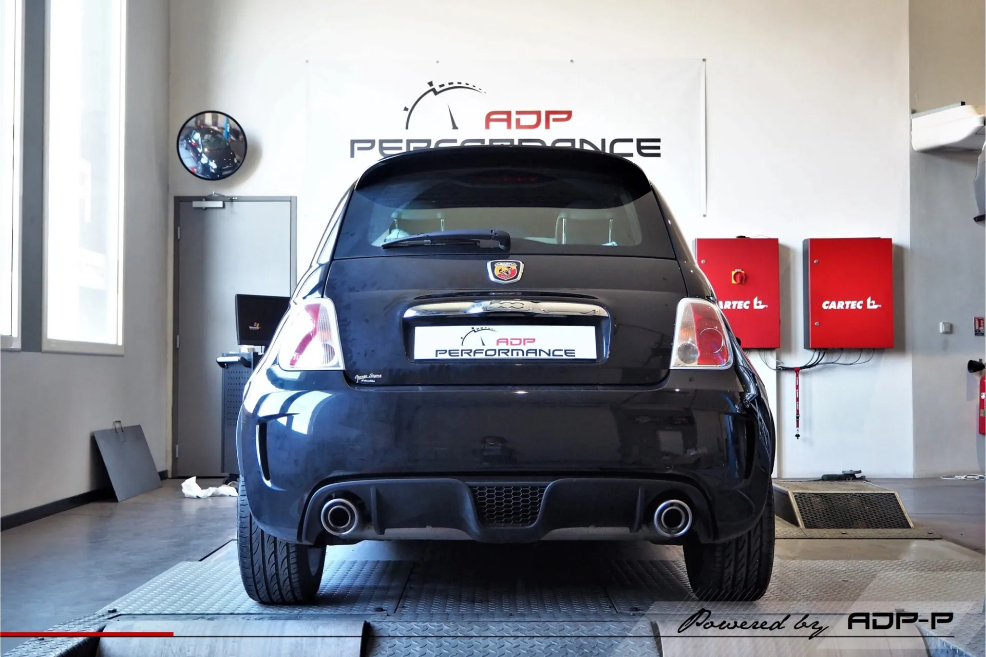 Reprogrammation moteur Salon de Provence - Fiat 500 Abarth 1.4 Tjet 135cv - ADP Performance