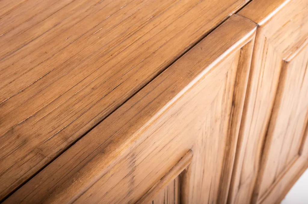 bahut en rotin avec 2 portes à Hyères