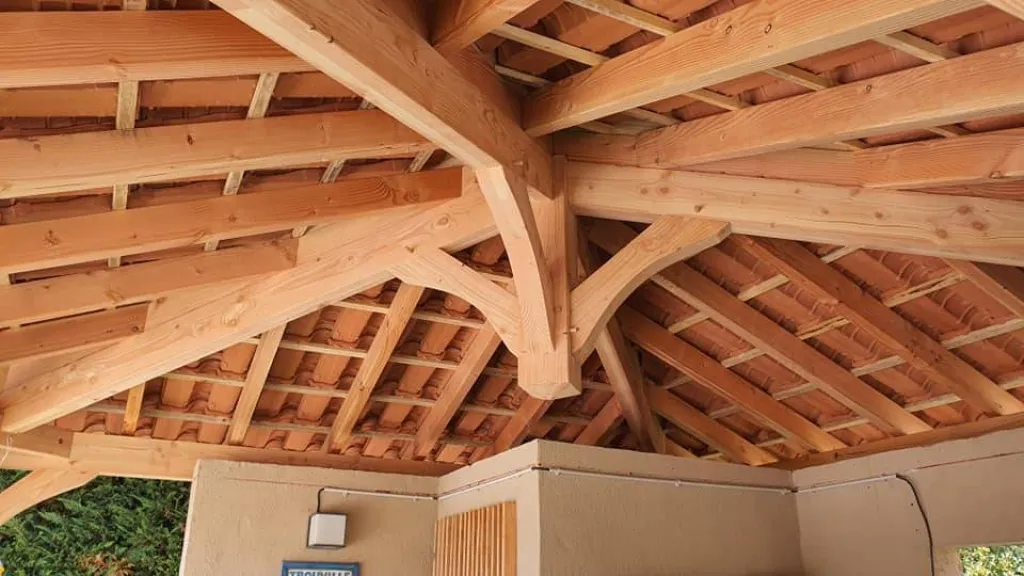 Fabrication d'un pool house bois AIX EN PROVENCE 13