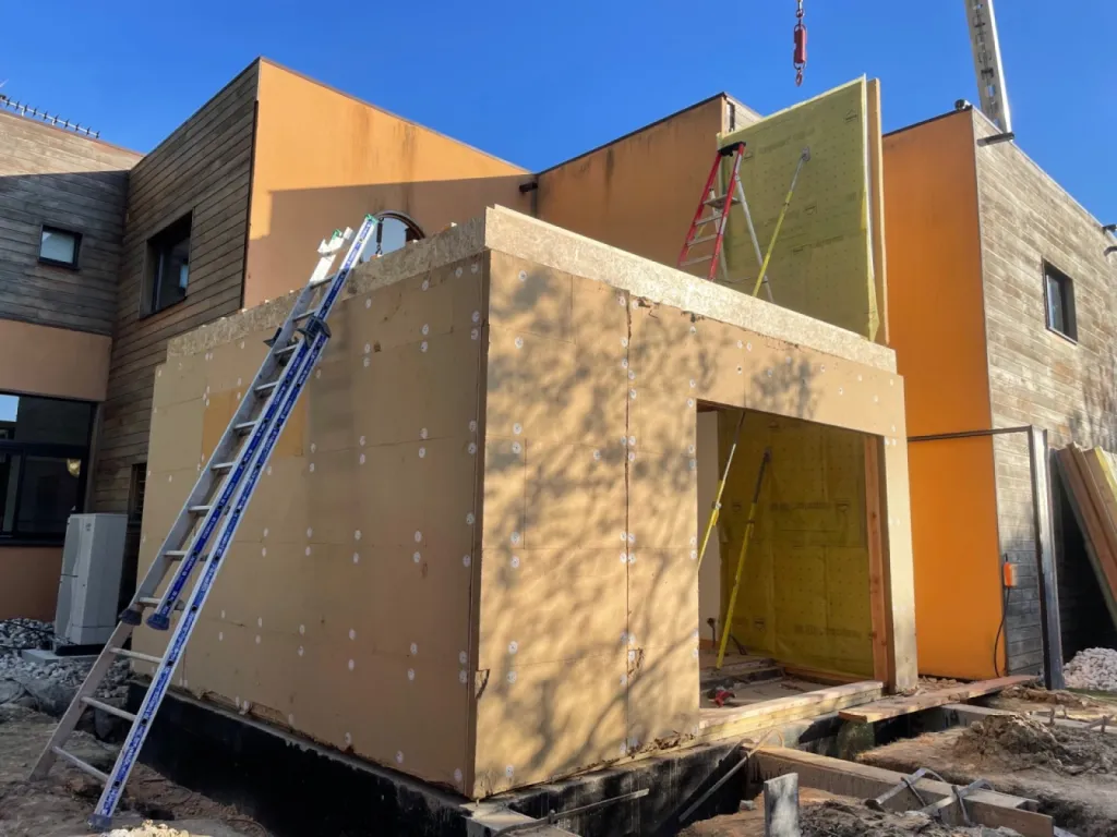 création extension aix en provence