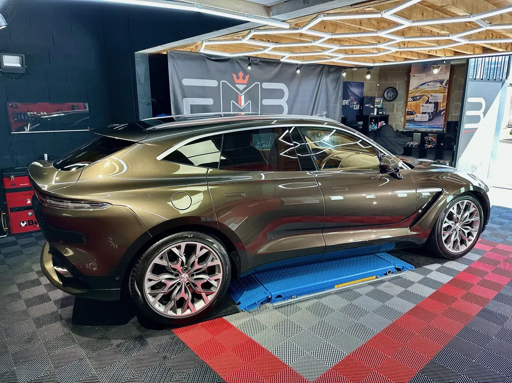 DETAILING auto protection carrosserie Aston Martin DBX sur Limonest 