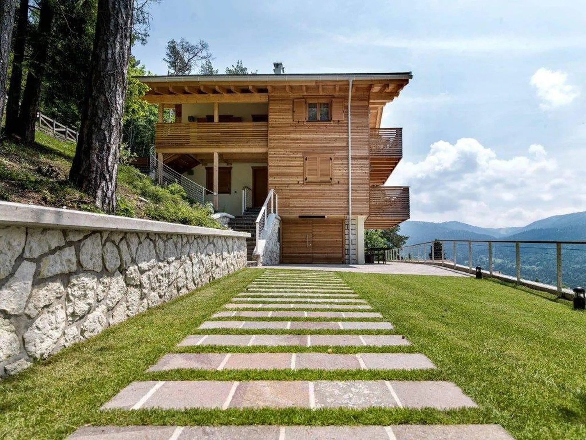 Jardin et aménagements extérieurs en pierre naturelle