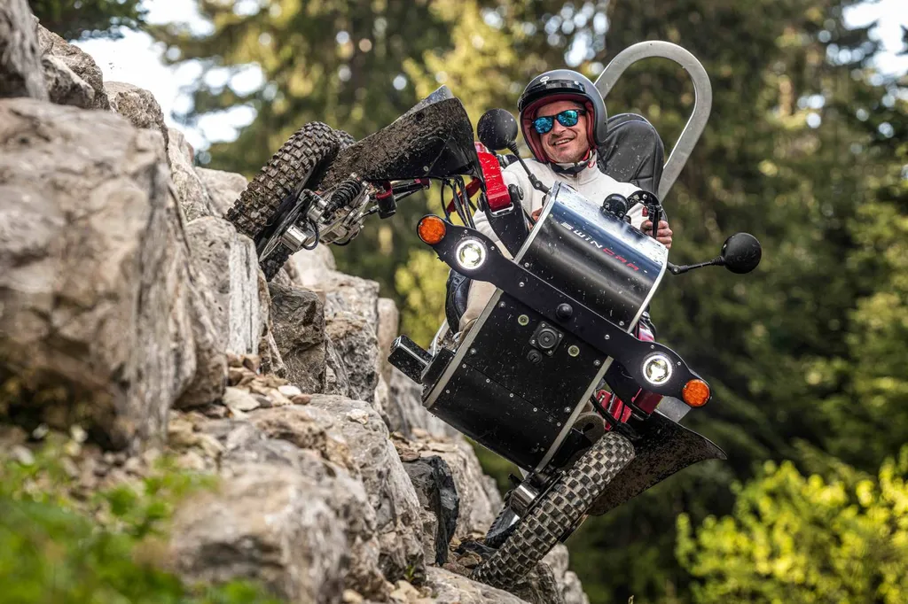 Swincar monoplace tout-terrain franchissement