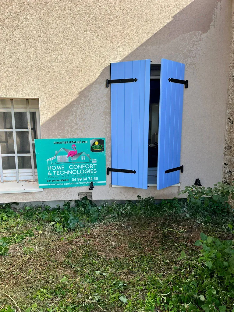 Installation de volets en composite sans entretien près de Montpellier à Saint-Pons-de-Thomières