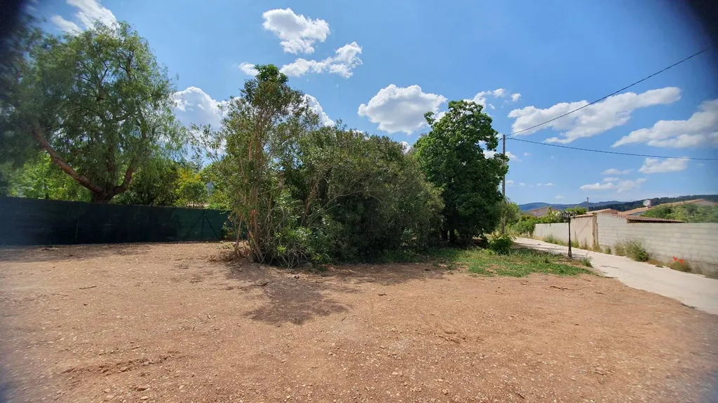 A construire une maison sur Solliès-Pont