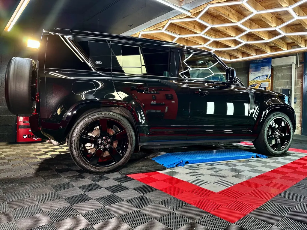 DETAILING auto Lyon protection traitement céramique PPF voiture Land Rover Defender 