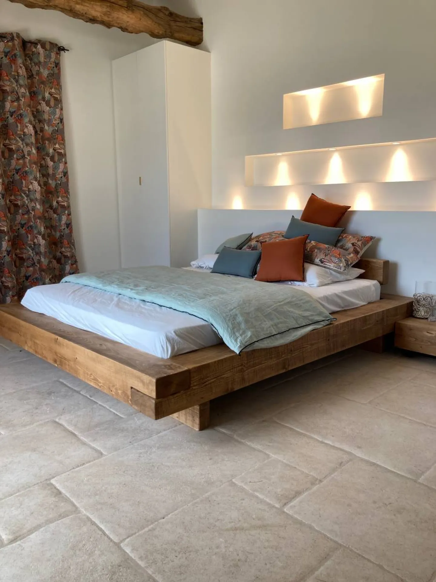 Dallage pierre naturelle de Dordogne Périgord intérieur et extérieur