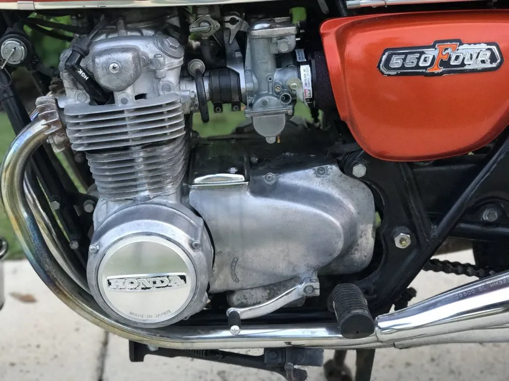 HONDA CB550 DE 1975 LA VALETTE DU VAR