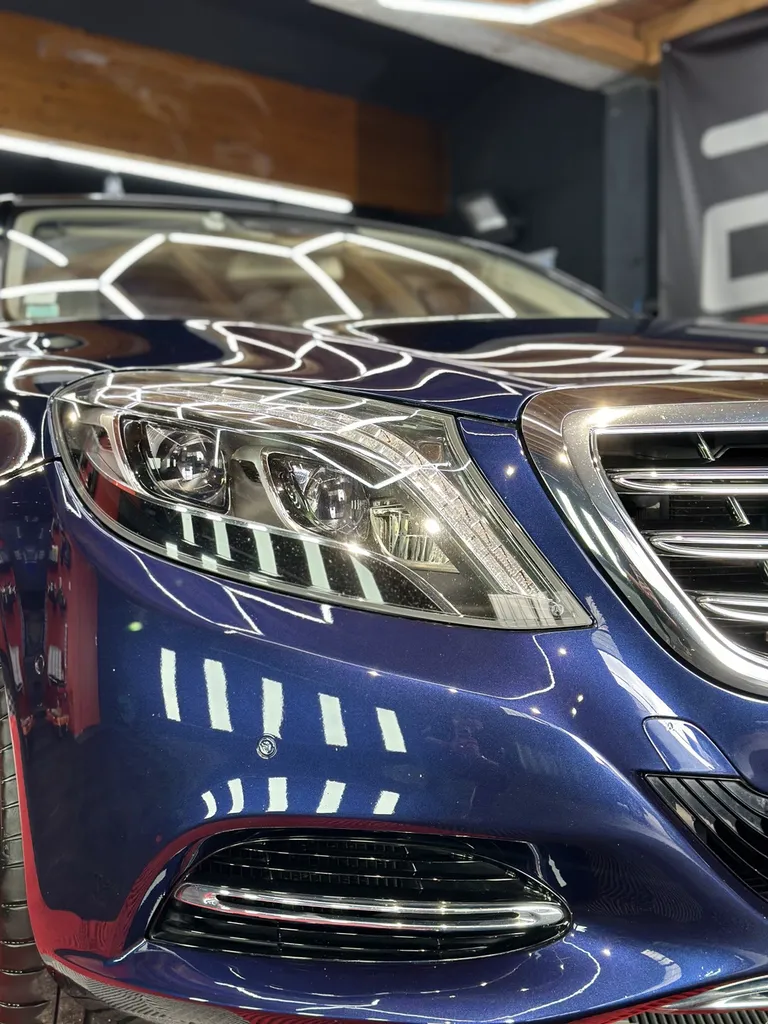 polissage carrosserie DETAILING traitement céramique lyon Mercedes Maybach