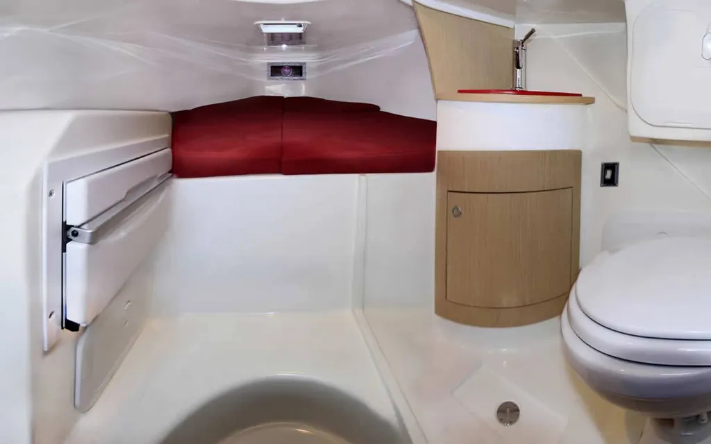 A vendre bateau Aries Clear Marine 6 personnes La Martinique