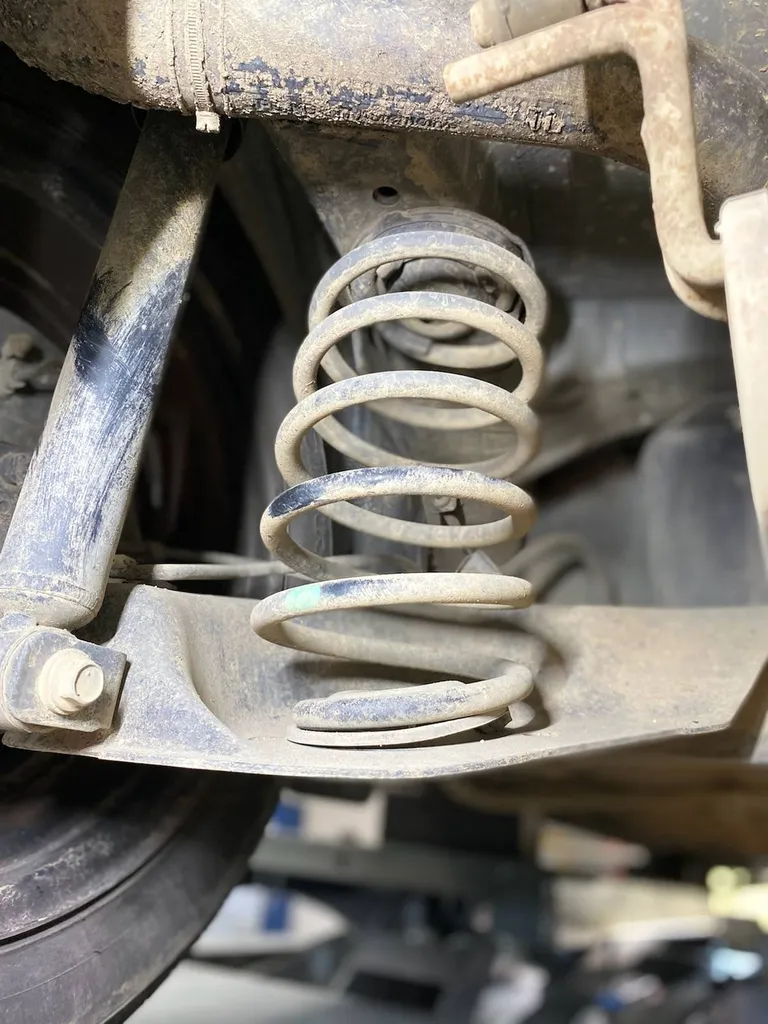 L'état des ressorts d'amortisseur est contrôlés lors de votre passage au contrôle technique Autosur Martigues près d'Istres