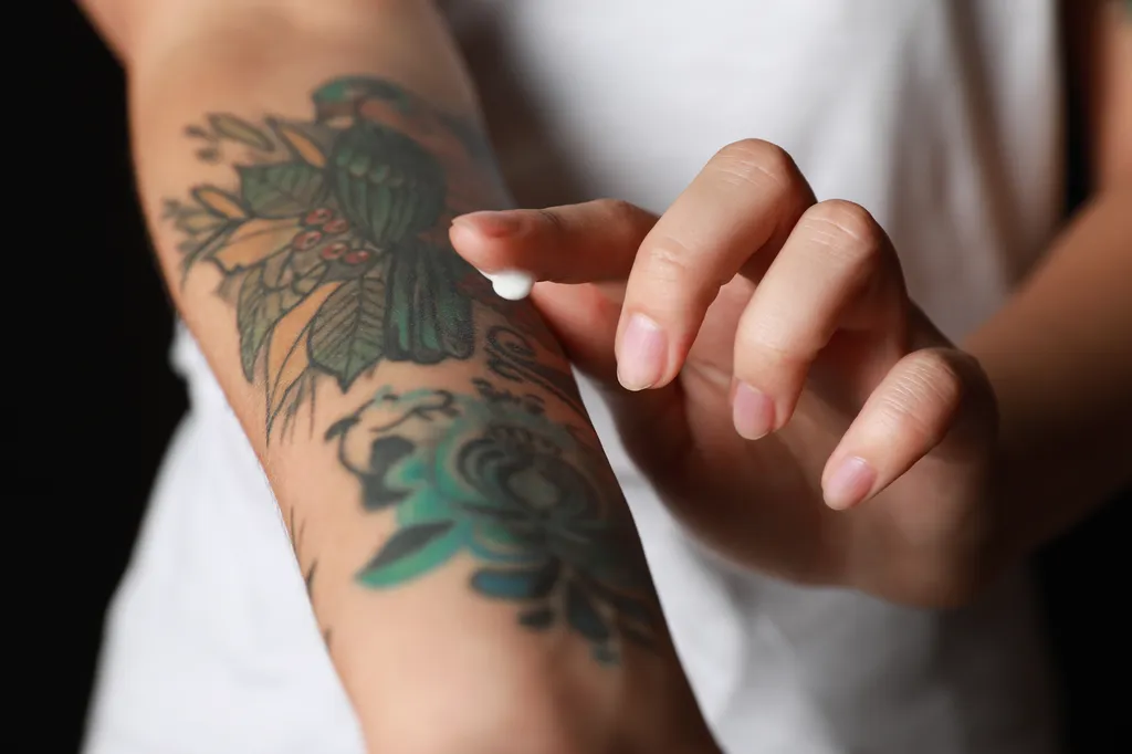 Comment bien prendre soin de son tatouage pour garantir une cicatrisation parfaite quand on vit en Corse ?