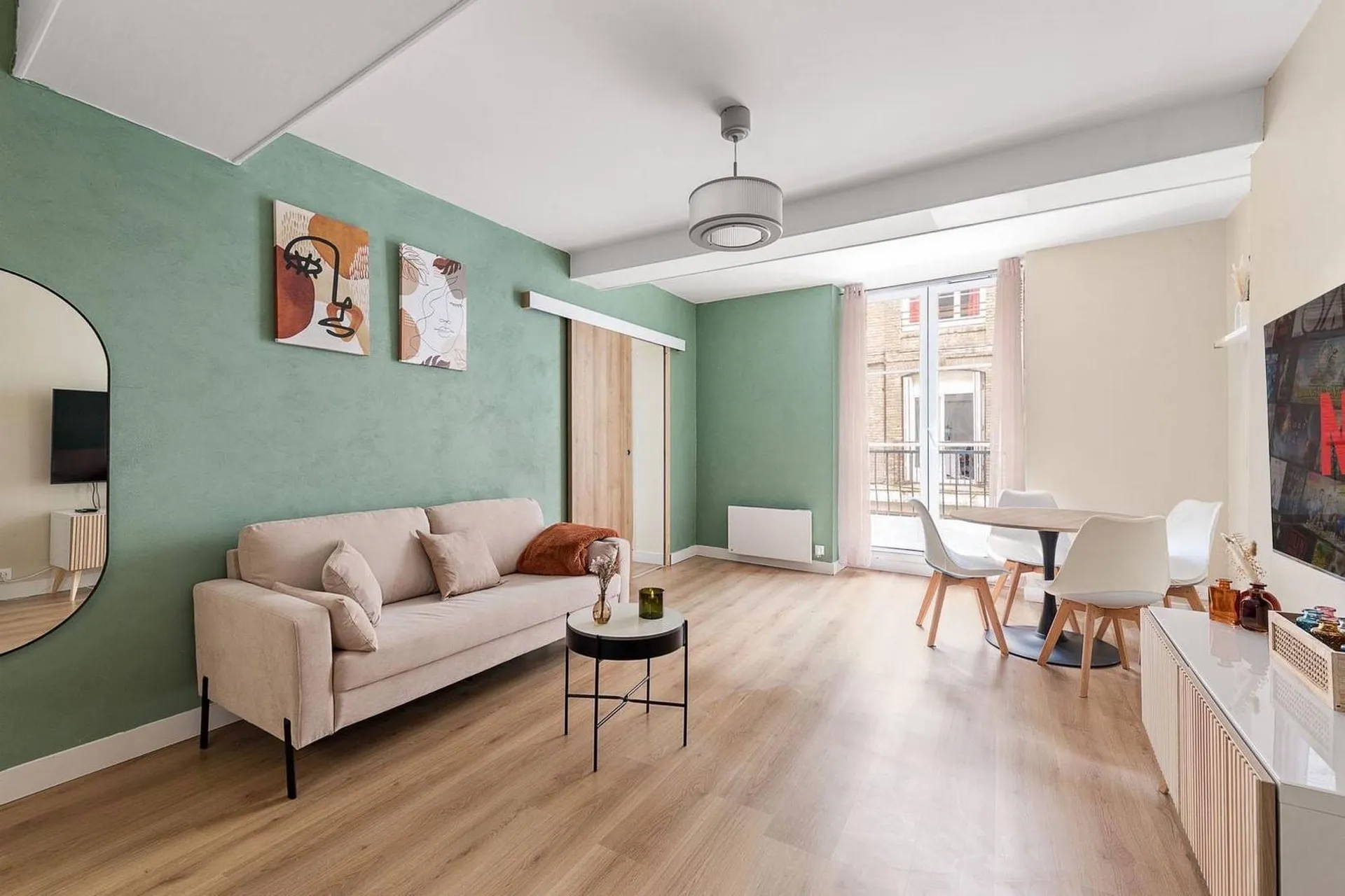 Joli appartement 2 pièces rénové et meublé en centre ville de Dieppe, Normandie