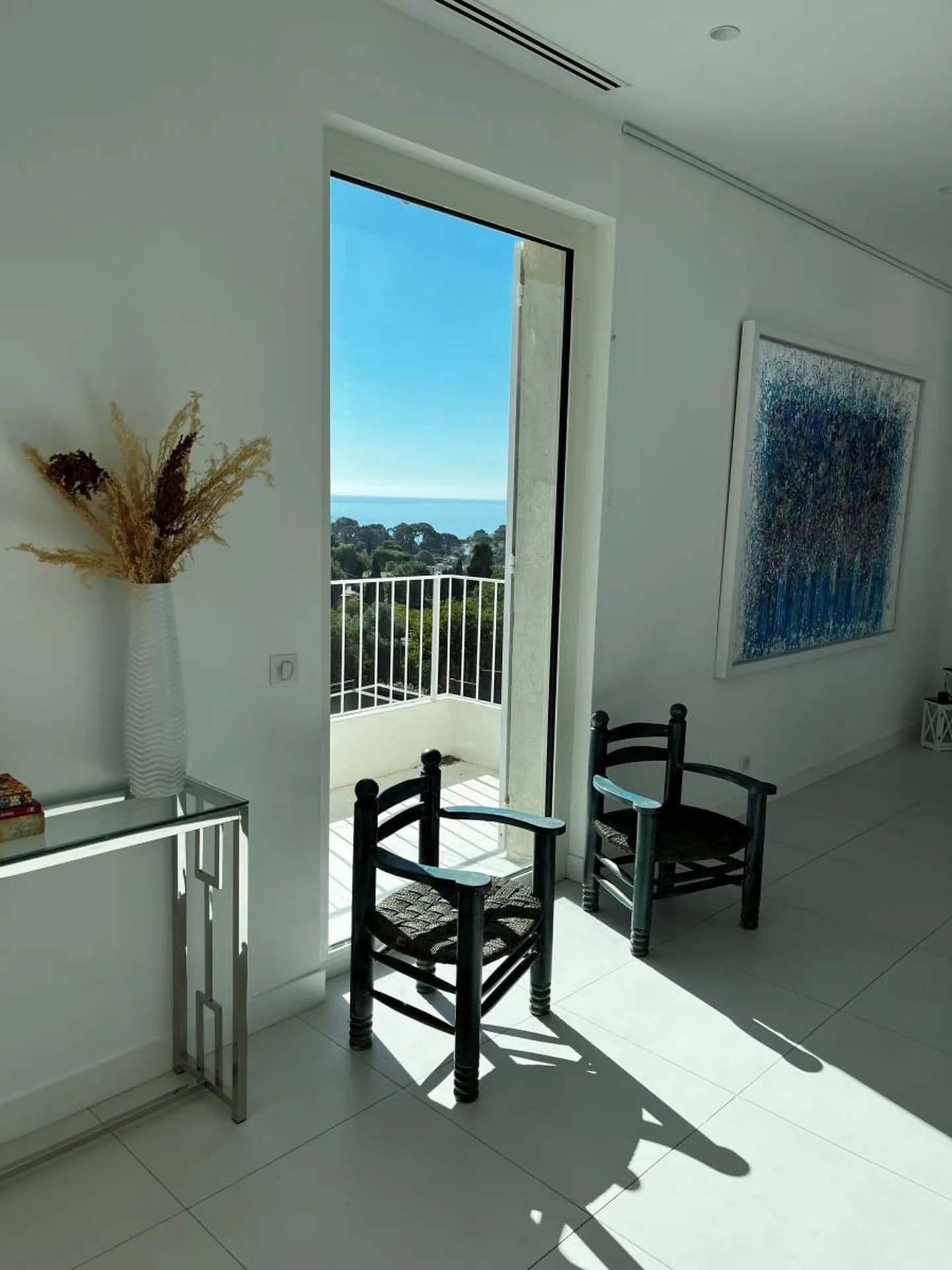 Cassis - T3/4 en duplex avec terrasse, jardin privatif, solarium et garage dans résidence sécurisée de standing   