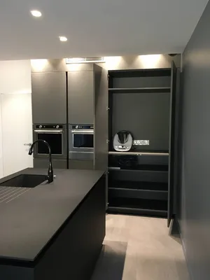 colonne technique pour robot Rastelli