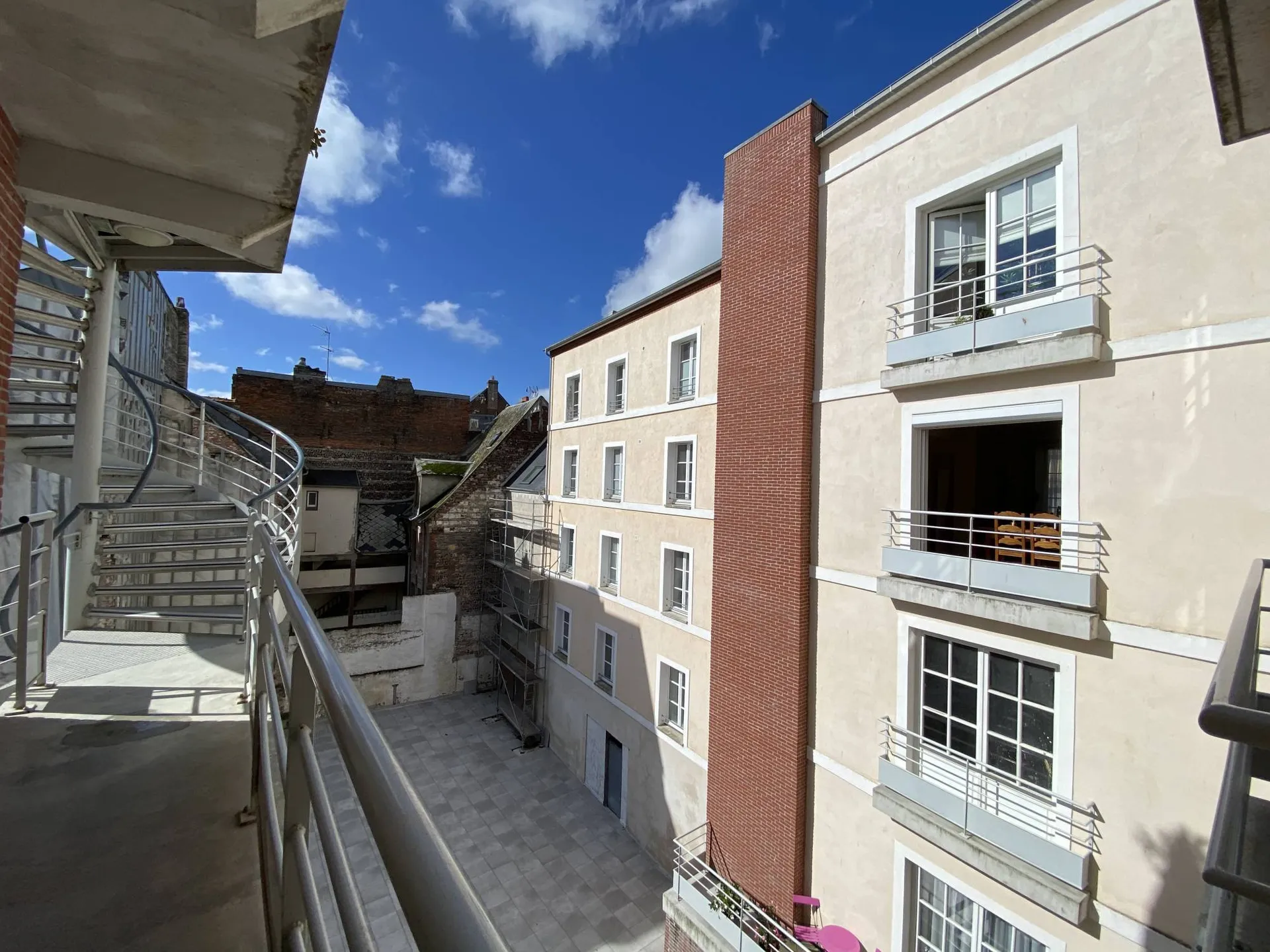 Vends appartement d'une superficie de 48.3m² en centre-ville