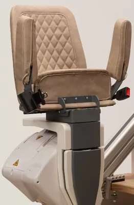 Devis pour monte escalier droit à Roanne (Loire 42) : installateur de monte-escalier sécurisé, pose rapide pour maintien à domicile par 3 Baies