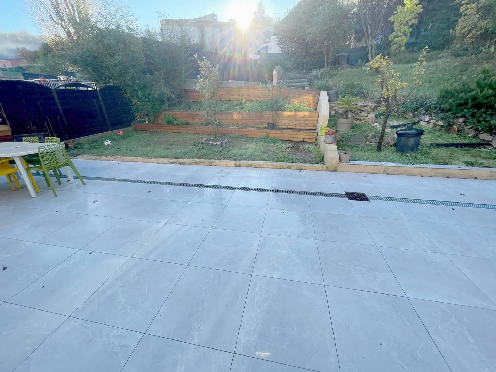 Vente maison Carnoux en Provence au calme, avec dépendance et garage aménagé