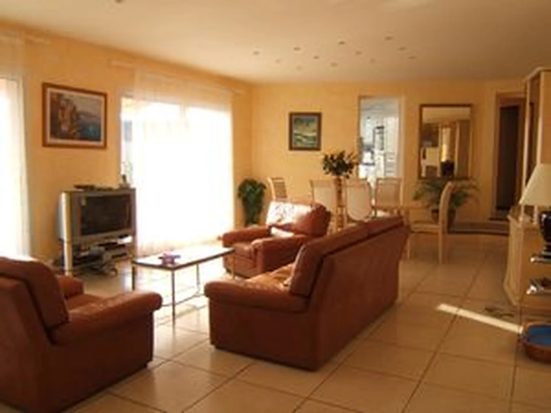A VENDRE CARNOUX MAISON