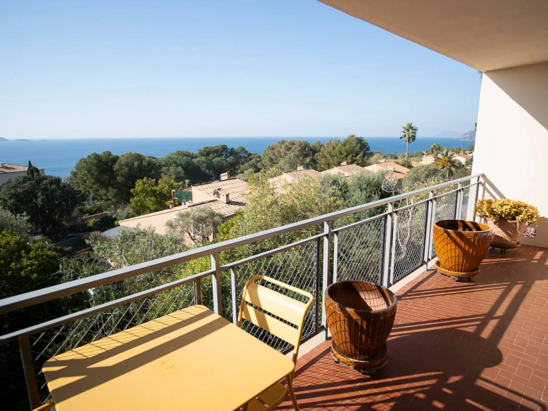 Agrandissement avec balcon pour gagner de la place dans votre maison à La Garde dans le Var