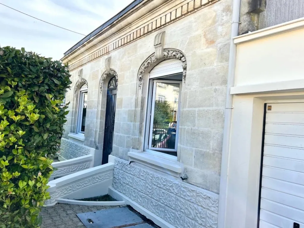 Vendue Echoppe rénovée Le Bouscat Parc Bordelais - Barrière du Médoc 