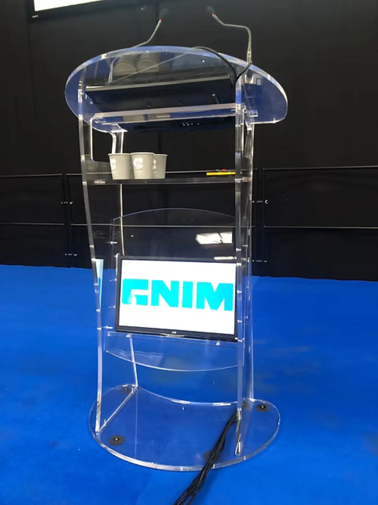 PUPITRE PLEXI CONNECTE ECRANS 19' INCLUS FACE AVANT & INTERIEUR PUP