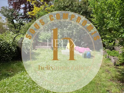 Maison avec jardin intimiste dans le centre de Maisons Laffitte