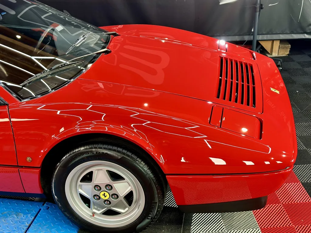 Traitement céramique lyon polissage carrosserie DETAILING Ferrari 328 GTS