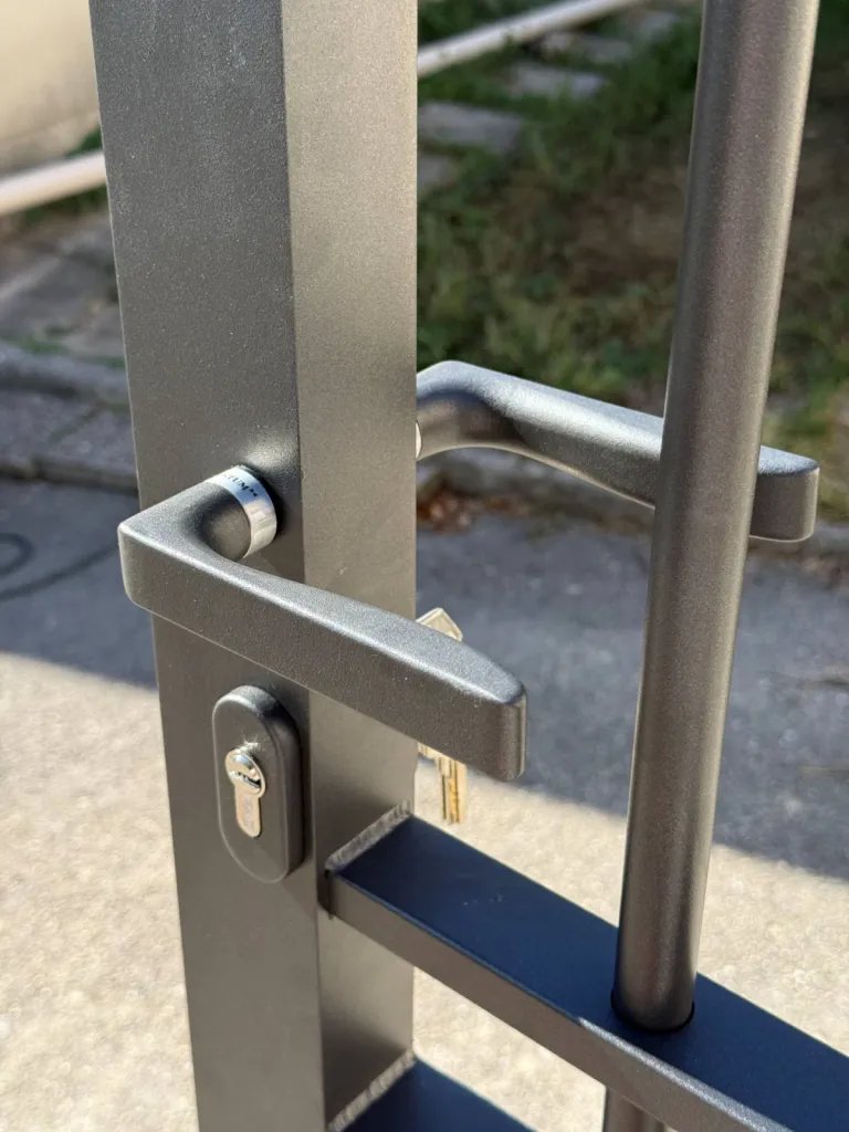 Installation d'un portail dans le 13