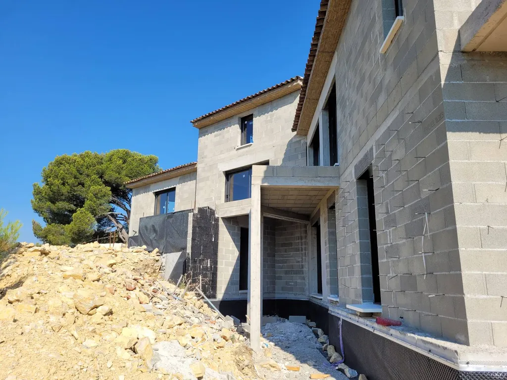 Façade sud en cours de travaux 