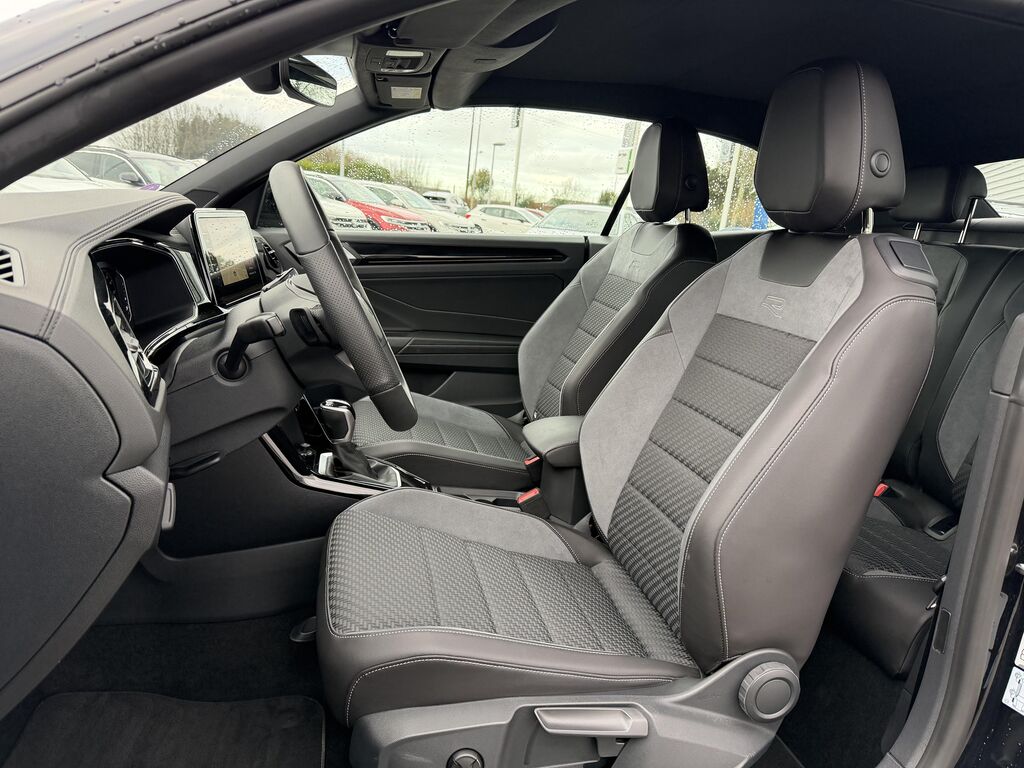 Volkswagen T-Roc Cabriolet R-Line DSG7 d’occasion proche Rouen – Essence Automatique