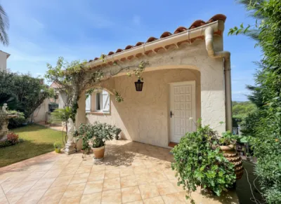 Maison Saint-Raphaël Valescure avec piscine et vue dégagée