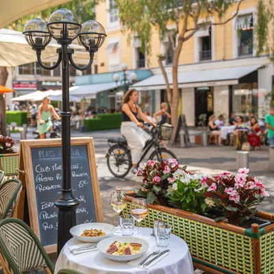 Quel taux de TVA s'applique à ma restauration (sur place, à emporter) ?