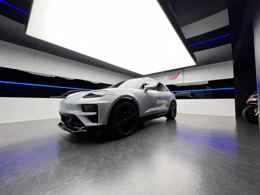 NOUVEAU PORSCHE MACAN TURBO - FULL PPF XPEL GARANTIE 10 ANS