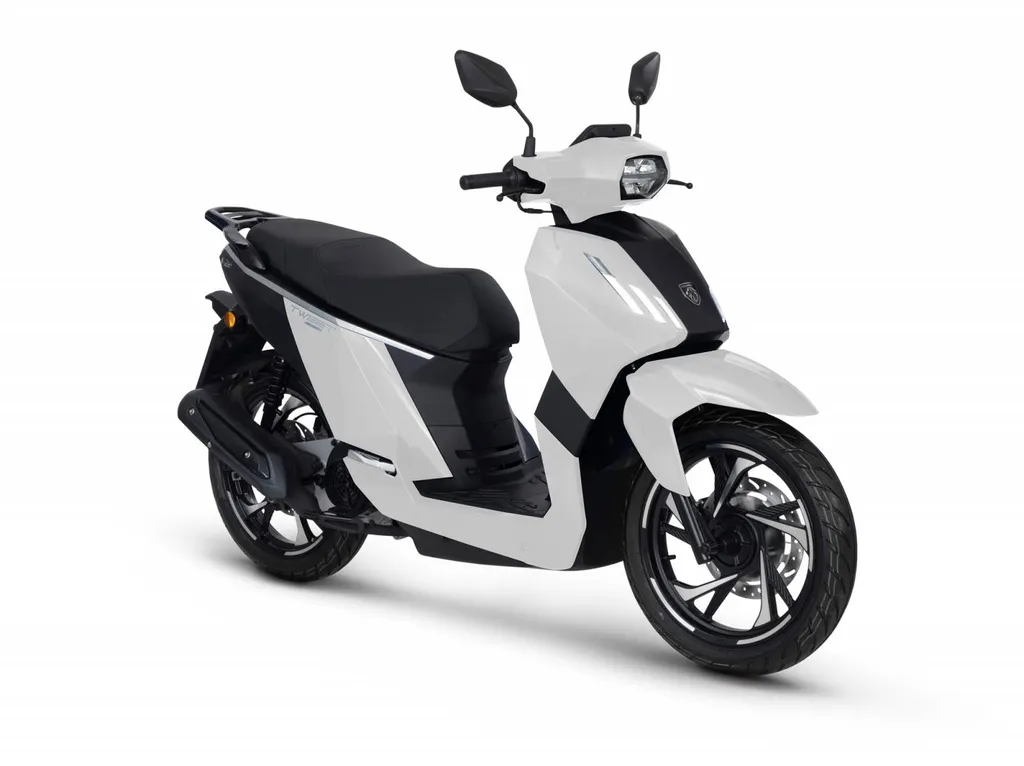PEUGEOT TWEET 125 FL LA SEYNE SUR MER
