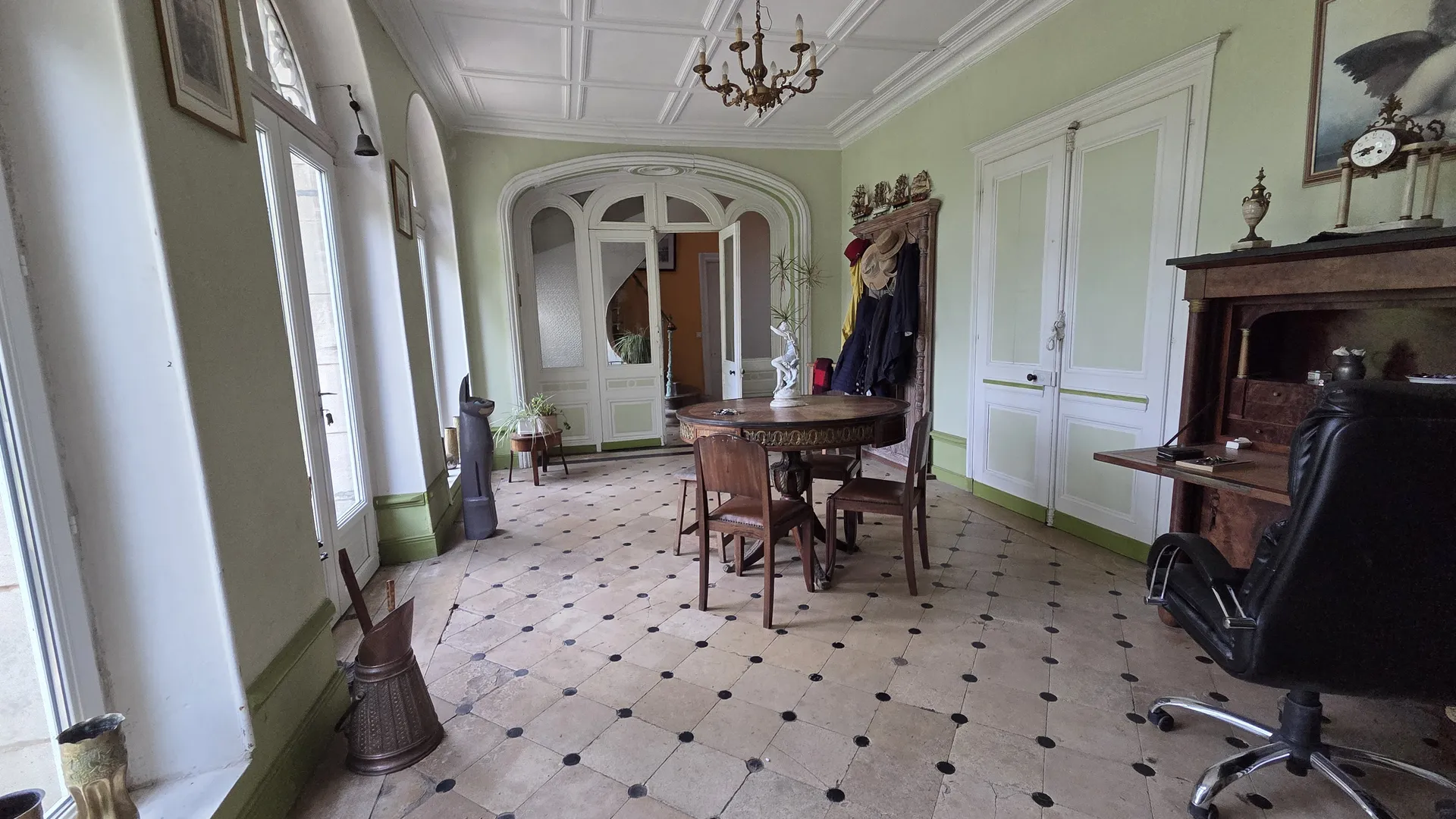 Château de caractère du XVIII siècle en Normandie