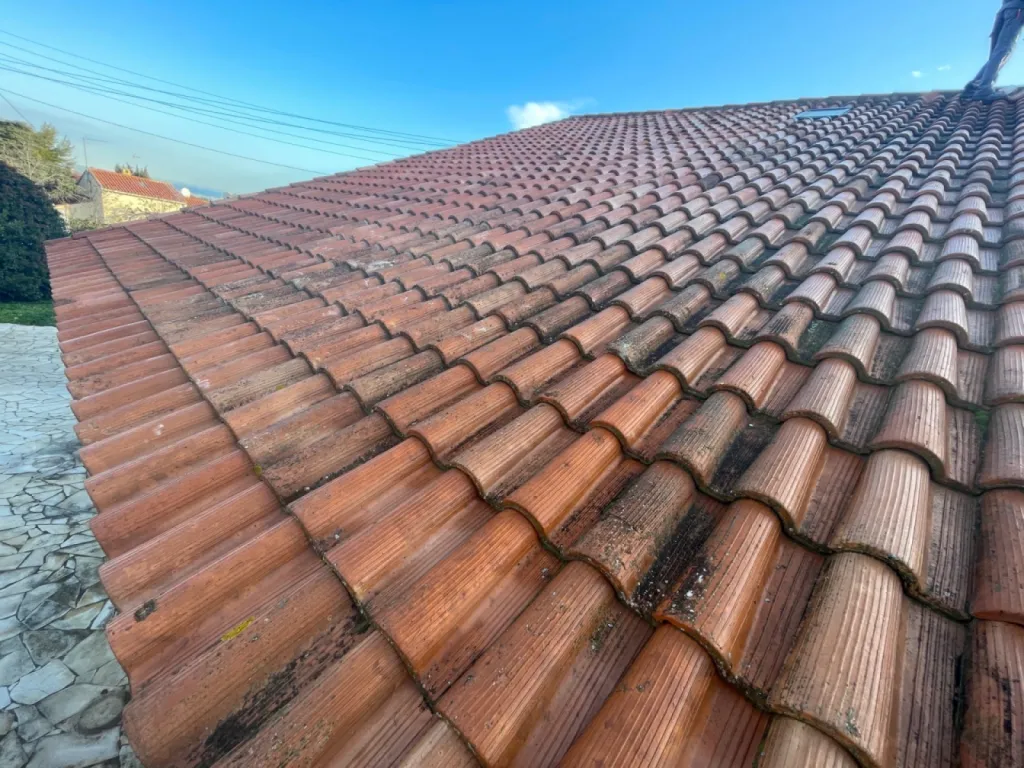 Réfection de toiture avec isolation d’une maison sur Châteauneuf-les-Martigues.