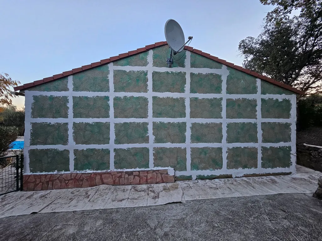 préparation avec traitement des fissures maison phœnix à la Valette proche de la Garde